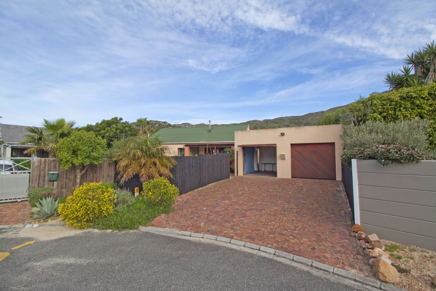 3 Bedroom Property for Sale in Capri Western Cape